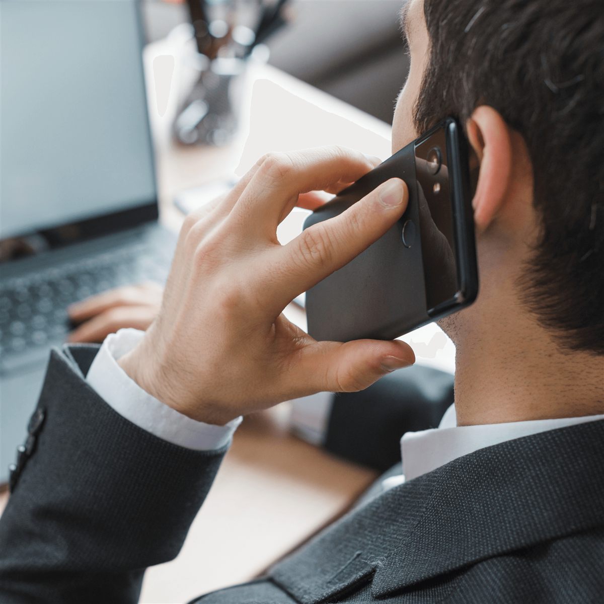 Poste de travail et téléphonie
